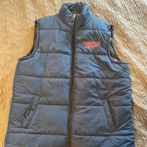 Men’s Minnesota Twins Ford Promotional Puffer Vest Size XL